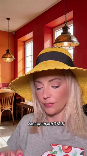 Karen's Lost Keys: A Hilarious Customer Meltdown