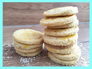 Sablés à la noix de coco / Coconut shortbread cookies