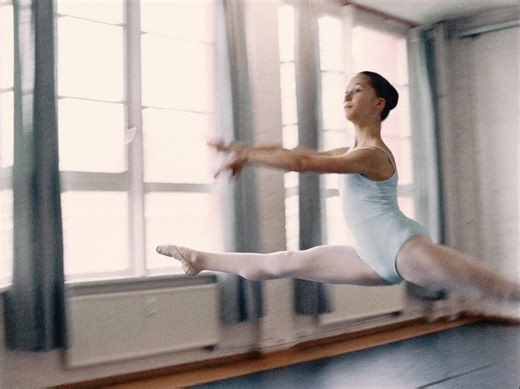 华丽的越步.Grand Jete.2022