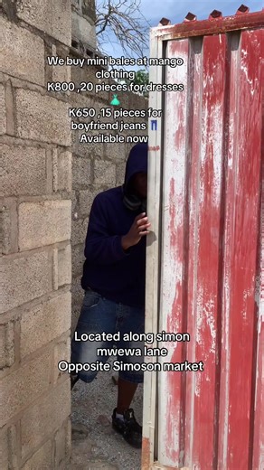 We buy mini bales at mango clothing K800 ,20 pieces for dresses 👗 K650 ,15 pieces for boyfriend jeans 👖 Available now