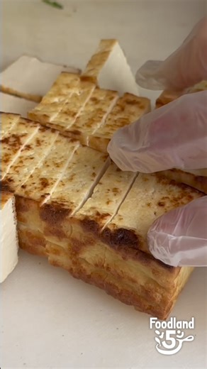 "This recipe is not only super easy to make, but it’s also delicious, healthy, and has all the flavors of poke that locals know and love.” - Chef Junko "Tia" Faumuina, Chef de Cuisine Click for Pan Fried Tofu Poke recipe. | Foodland - Hawaii