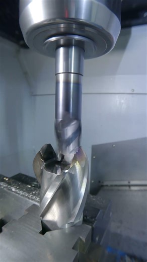 Carbide vs HSS | Battle of the Cutters