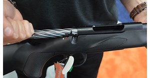 Franchi Momentum: The 150-year-old company's first rifle (VIDEO) :: Guns.com