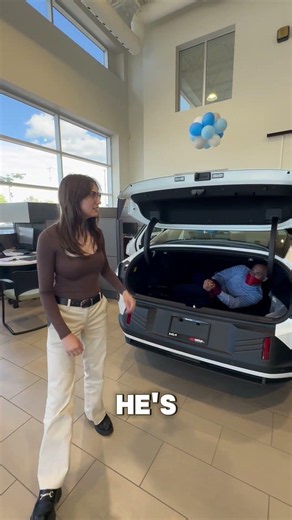 The great trunk space of the 2026 Kia EV4 👀