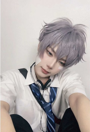 Till The End: Alien Stage Cosplay Showcase