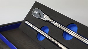 Cornwell Tools 1/2" Drive Super Strong Flex Head Ratchet w/Adapter and Extension Bar. 72-Tooth. 5° swing arc. Torque rated at 700 ft.-lbs. I-beam design reduces flex when high torque is applied. High polish, chrome plated finish. Includes: 24" long 1/2" Drive ratchet, 20" long extension bar, and a 1/2" to 3/4" Drive socket adapter. | Cornwell Quality Tools