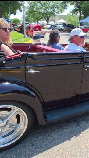Street rodded 1935 Ford Cabriolet 1990s Corvette LT1 V8 powered #Samspace81 #fblifestyle | Samspace81