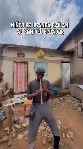 Desde Uganda, los niños de Nansana Kids Foundation bailan nuestra música con una alegría que traspasa continentes. Porque la música rompe fronteras y une corazones. 💛💙❤️ @nansana_kids_foundation 👏🏻 | Ecuatorianosnewyork