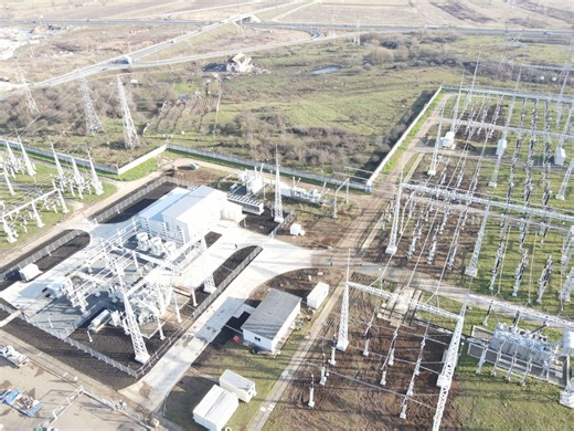 Transelectrica a pus în funcțiune prima instalație de compensare a energiei reactive de tip STATCOM din rețeaua națională. De ce este importantă pentru sistem