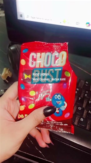 Calm, focused, professional… 💻✨until snack time hits 🍫😂 #coder #codinglife #office #snackstime