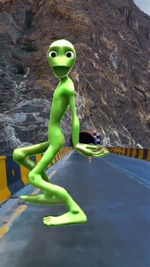 dame tu cosita|alien dance|funny alien#comedy #color dance#crazzyalienz#funny 🤣