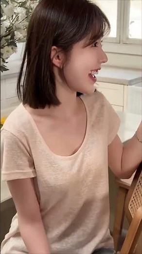 聊啥那么开心，#颜值 #可爱 #美女 #治愈笑容 #質感女孩 #大熱門 #dance #beauty #cute