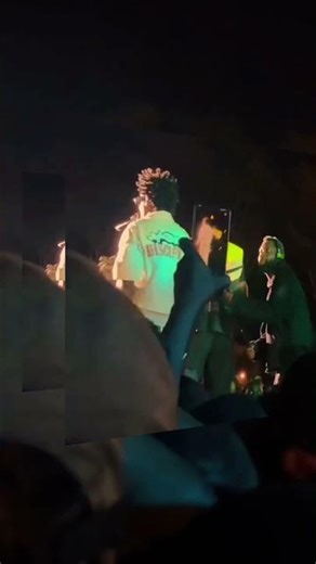 Kidalomo vibing to Shallipopi, Zerry dl & Famous Pluto songs as they performed on stage