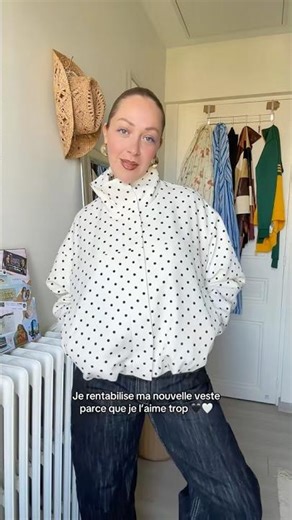 My beautiful Gina knit jacket 🤍🖤