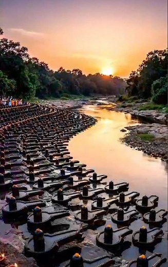 Sahasralinga : a sacred pilgrimage site where hundreds of Shiva linga carvings emerge from depths