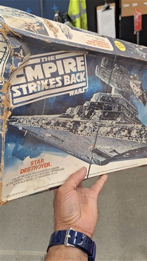 vintage 1980 MPC Star Destroyer plastic model kit from The Empire Strikes Back #goldhunter137