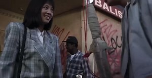One of the best Hmong dubbed scenes from the 90s. How he explained what happened is epic! 😂😂 "dav hlau ya ya ya ya ya" 🤣🤣🤣 #hmong #hmoob | Hmong Memes