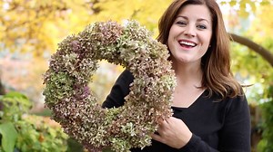 How to Make a Hydrangea Wreath! :) | Garden Answer