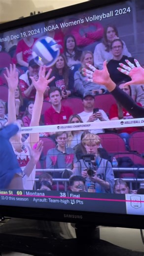 Understanding Volleyball Players' Nail Choices