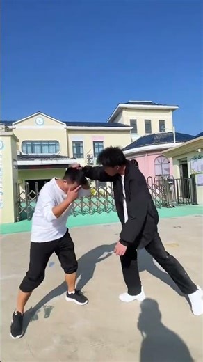 How to Defeat an Aggressor in Seconds! Self-Defense QuickMove CoachXia