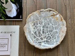 Exquisite Quartzite Clear Onyx Decorative Plate - Nacar Onyx - Handcrafted Natural Stone Home Decor - Etsy