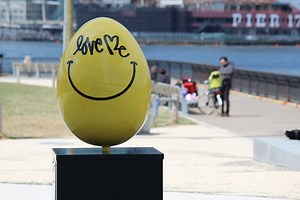 街中が巨大タマゴだらけに！？「The Big Egg Hunt」とは？ : ヒゲトトーク