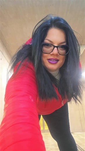 Betty_Monika (@betty.monika)’s videos with suono originale - Vecinu_lu_Sprindurelu