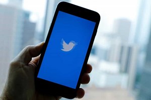 Twitter opens reverse chronological home timeline to app developers