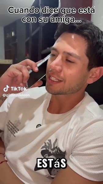 Humor y Comedia Tóxica en Chivis y Gil