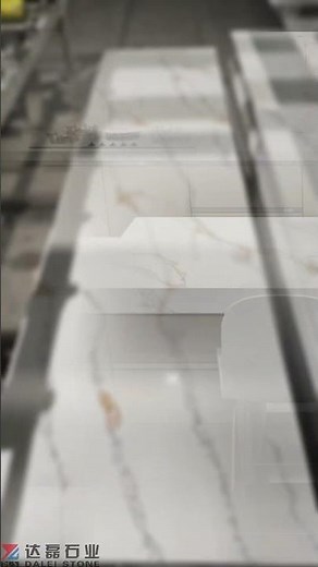 Unique Calacatta Gold Quartz Slab for Countertop