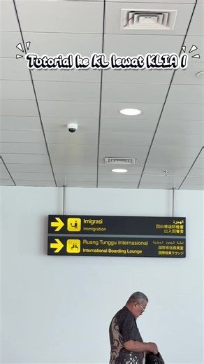 Khususnya buat warga sumbar yg ke KL pke SAJ, jangan lupa save video ini biar gak bingung dan tersesat yaa 😌 #kualalumpur #KLCC #KLIA1 #tutorial #fyp
