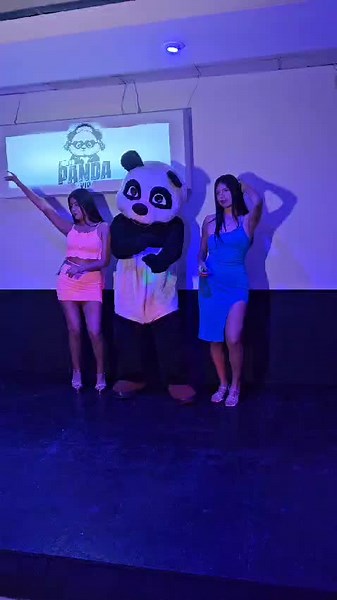 #panda VIP #trujillo #discoteca #centro #trujillo #😎 #🥂 #entretenimiento #🍻 #🎉