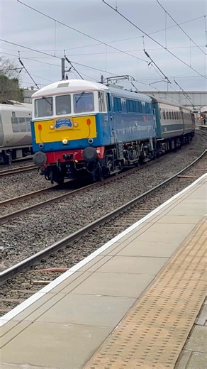 BR Electric Class 86 with the tones through Lancaster with the Winter Cumbrian Mountain Express tour