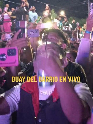 Buay del Barrio - El Roockie en Vivo en Nicaragua