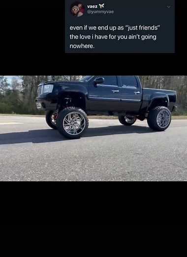 ......... #foryoupage #ZitHappens #lovetiktok