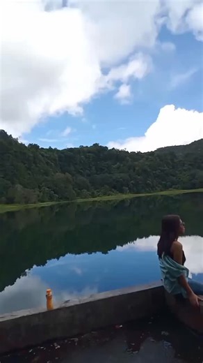 Ista Odos🐊 on Instagram: "video Gabut😔😇"