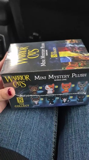 Discovering Warrior Cats: Hawkfrost and RiverClan Insights