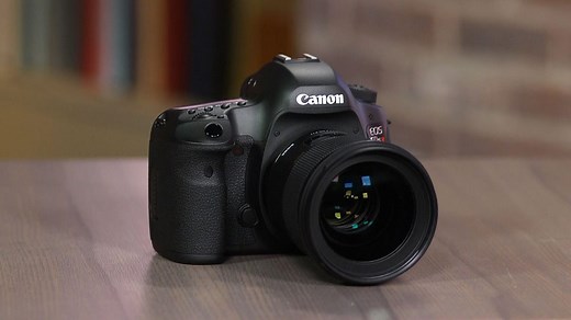 Canon's 50-megapixel pro dSLR (hands-on) - Video