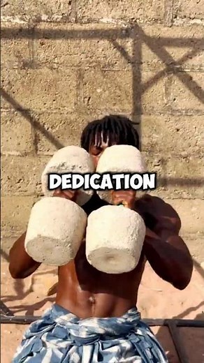 Never Been To Gym And He Looks Like This 😱🤯