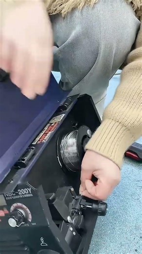 Beginner's Guide! Detailed Installation and Usage of Welding Wire