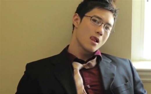 正装肌肉男模 Peterlee