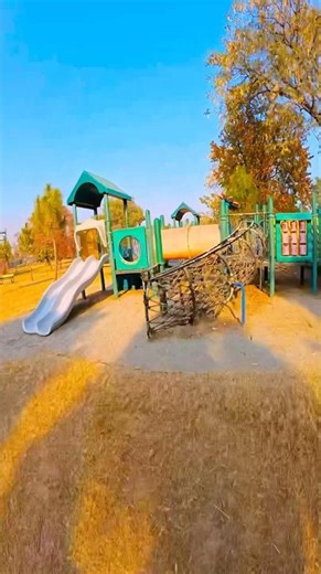 Playground slide poV #Parkour #speedruning #freerun #park #fun#parkourlife #youtubeshortsvideo