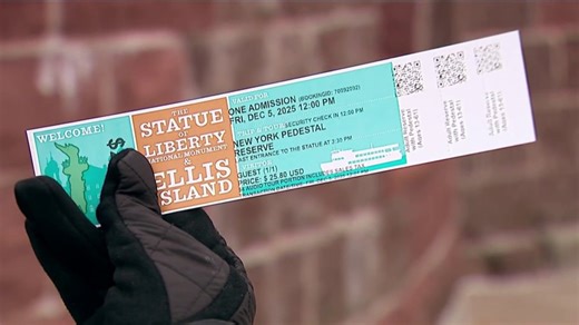 Police crackdown on Statue of Liberty tour ticket scam