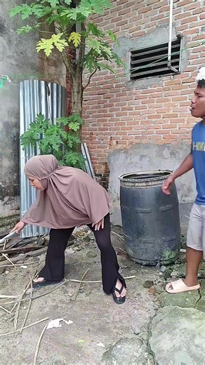 Video Lucu Indonesia - Ketawa Bareng dan Ngakak Kocak