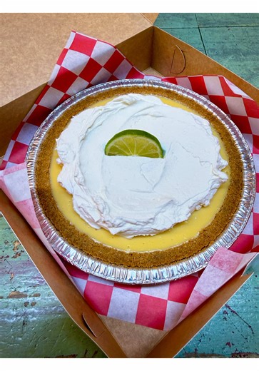 🍋‍🟩🥧🧈😍 This is not a drill. This is easily the BEST key lime pie I have ever had in my life! Thank you @ashleighsbaleshop for making my sweet Vday treat dreams come true (Insta hubs’ favorite flavor!)! 👩🏼‍🍳 Have you been?! Make your way over to @prydeskitchen in @Westport Kansas City and head downstairs (good luck not getting tempted with 50 things to buy in the process!!) to this basement bake shop that’s such a local legend, our very own @EricStonestreet made a recent visit to grab the