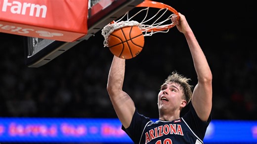 Arizona stays undefeated after pulling away late in road win over UCF