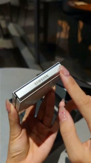 Samsung Galaxy Z Flip7 FE 🔥 Unboxing – First Look & Crazy Design! 😳