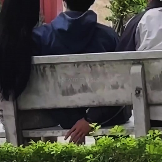 Tình yêu là như thế này sao ?? #nhachaymoingay❤️ #nhạcbuontamtrang #storytinhyeu #couple #motchutbuon #wmmusic #xuhuong #nanaday #thinhhanh