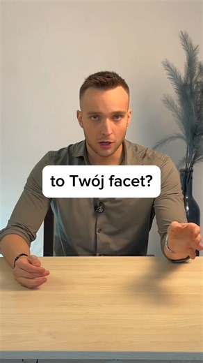 Jakub Borowiak | Trener Komunikacji / Asertywności on Instagram: "Skomentuj „Zmiana”, a wyślę Ci 5 zmian, które wdrożyła Ania, żeby mieć spokój."