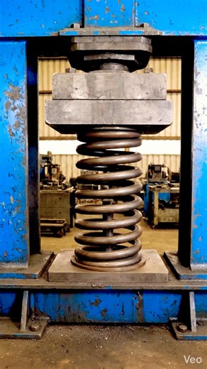 Hydraulic Press VS Strong Spring Test 🤔 #youtubeshorts #shortsfeed #foryou